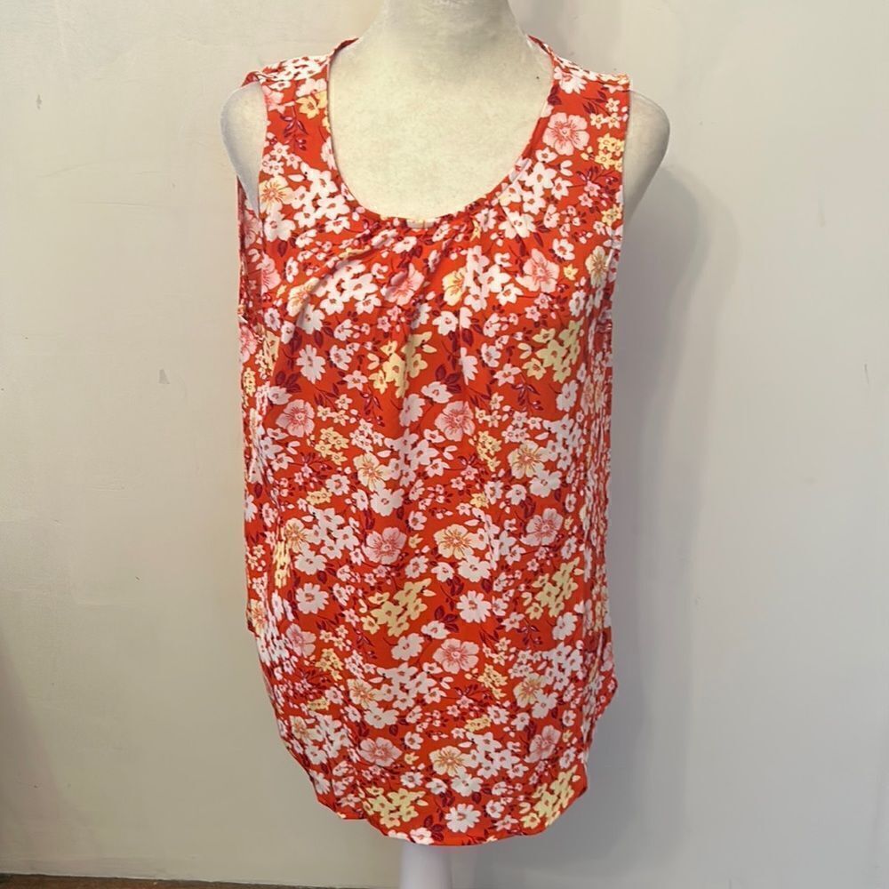 41 Hawthorn orange floral sleeveless blouse Size M New
